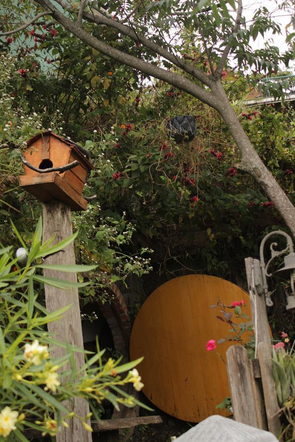 The Hobbit La Comarca Hotel Nueva San Salvador Esterno foto