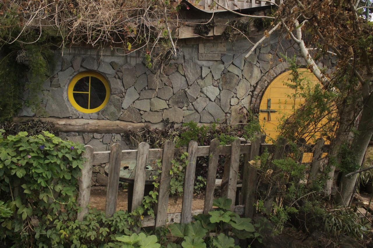 The Hobbit La Comarca Hotel Nueva San Salvador Esterno foto